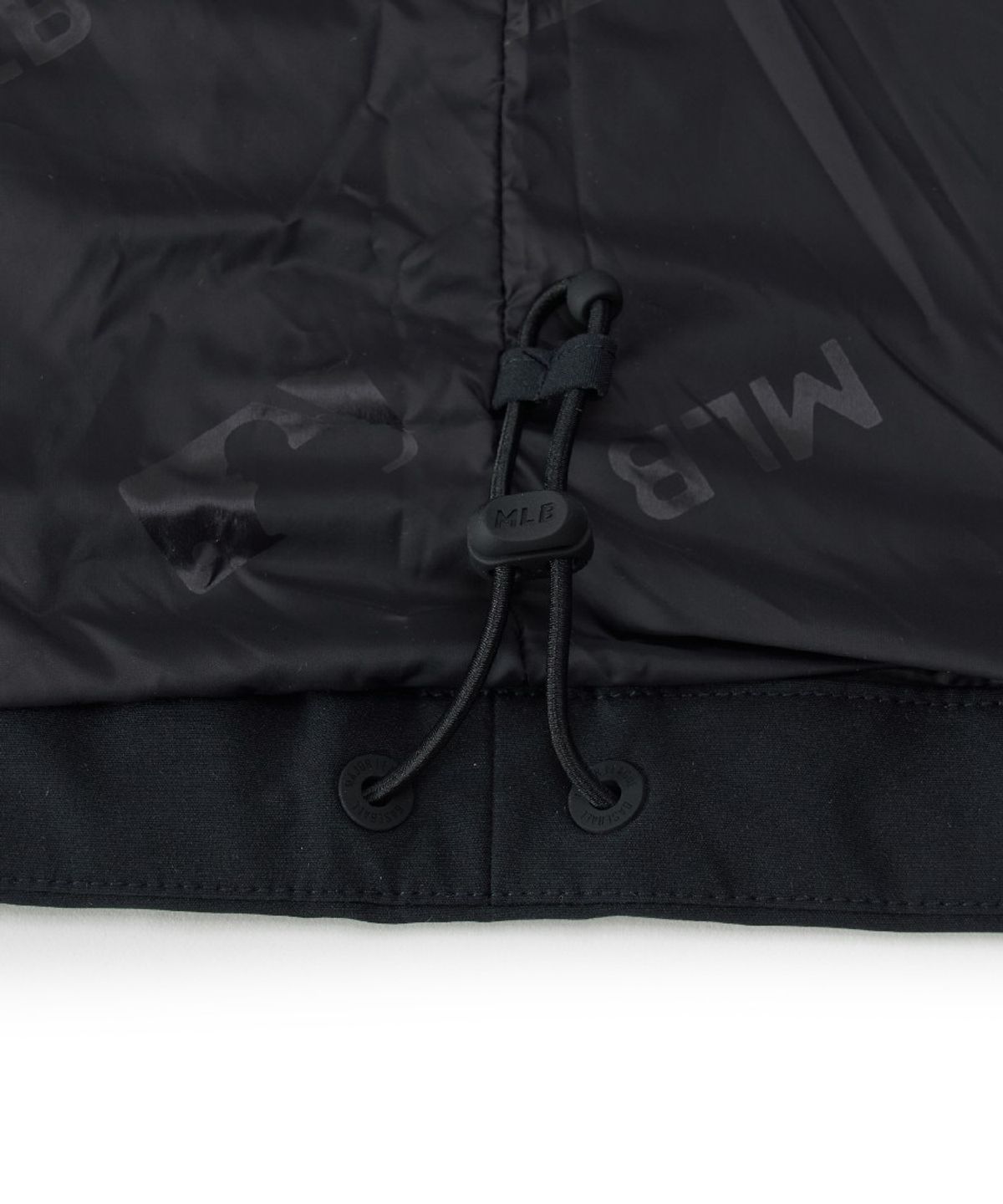 엠엘비(MLB) 고프코어 2L 커브 바람막이 NY (Black)