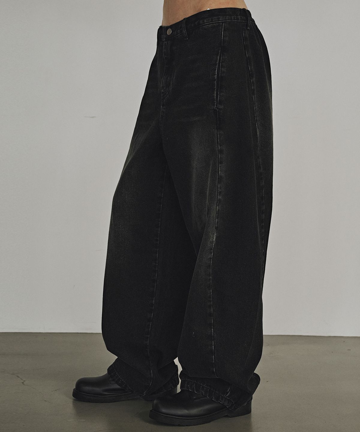카네이테이(KANEITEI) WASHED STRING WIDE DENIM PANTS (BLACK)