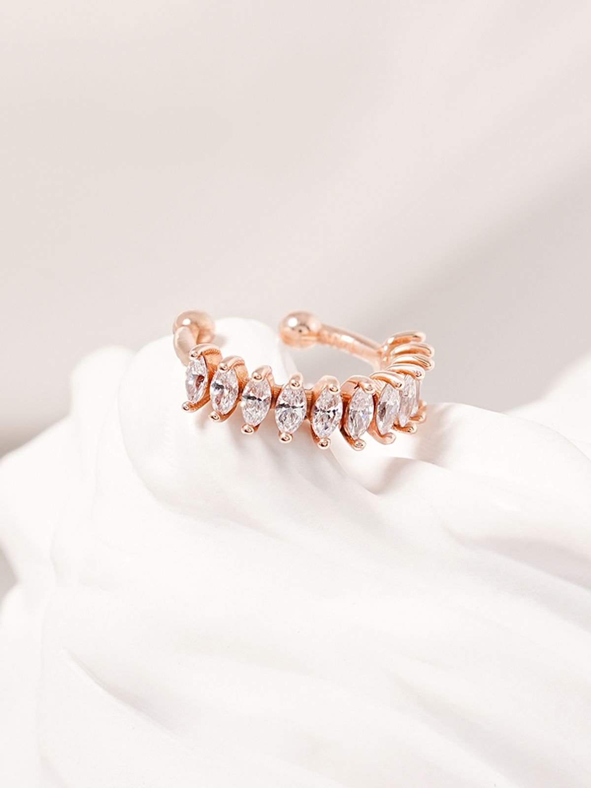 미니멀피어싱(MINIMALPIERCING) 14K 18K 샤인 크리스탈 이어커프 귀찌
