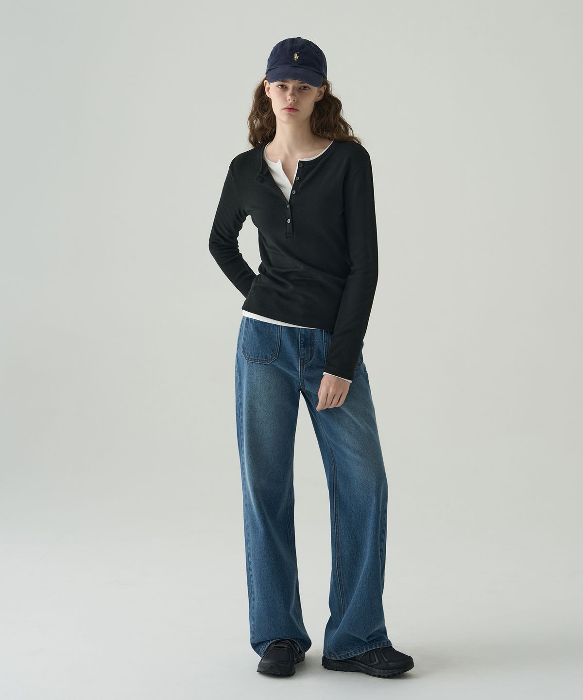 드로우핏 우먼(DRAWFIT WOMEN) 웨일 헨리넥 롱 슬리브 티셔츠 [OLIVE]