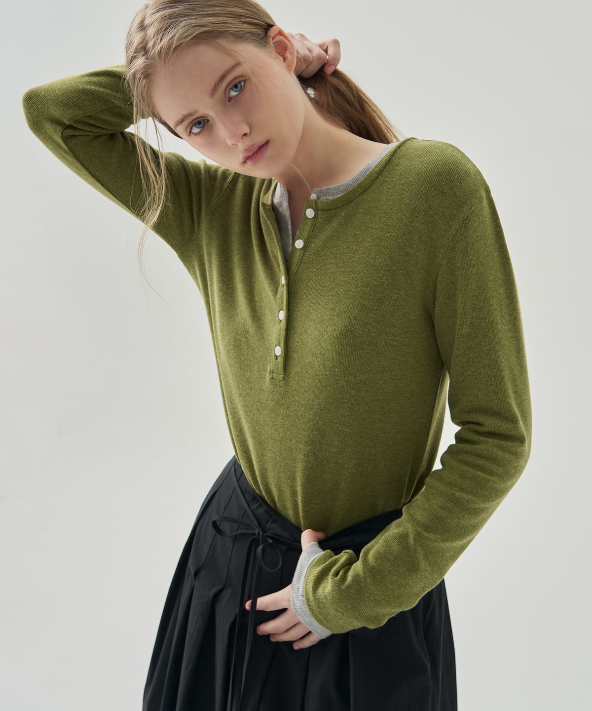 드로우핏 우먼(DRAWFIT WOMEN) 웨일 헨리넥 롱 슬리브 티셔츠 [TAUPE GREY]