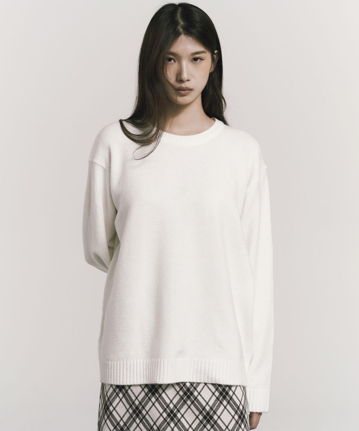닉앤니콜(NICK&NICOLE) [ESSENTIAL] CLASSICAL SOFT ROUND SWEATER_7 COLOR