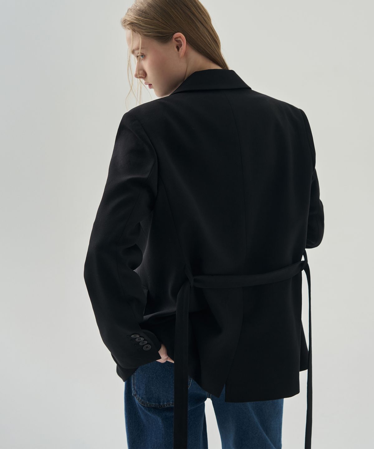 드로우핏 우먼(DRAWFIT WOMEN) 울 코튼 세미 더블 테일러드 블레이저 [BLACK]