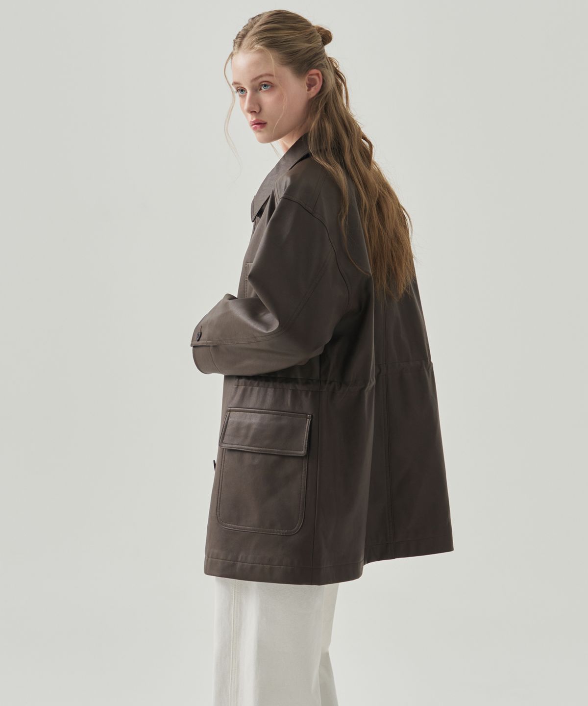 드로우핏 우먼(DRAWFIT WOMEN) 싱글 레더 하프 자켓 [BROWN]