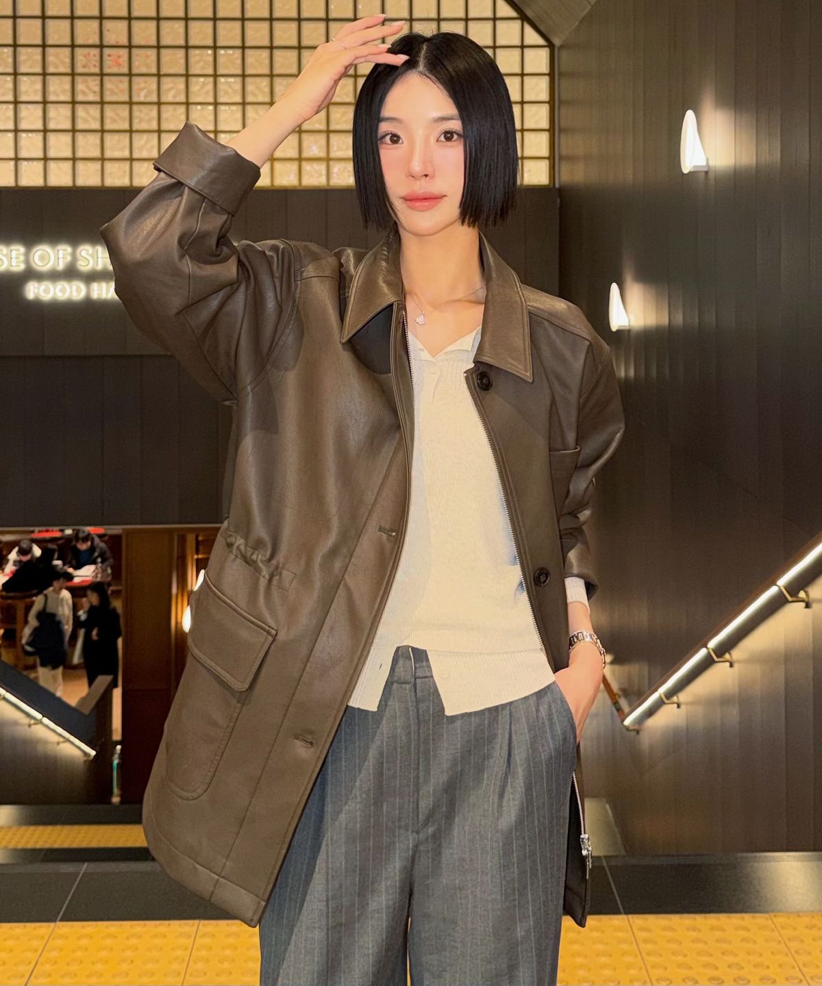드로우핏 우먼(DRAWFIT WOMEN) 싱글 레더 하프 자켓 [BROWN]