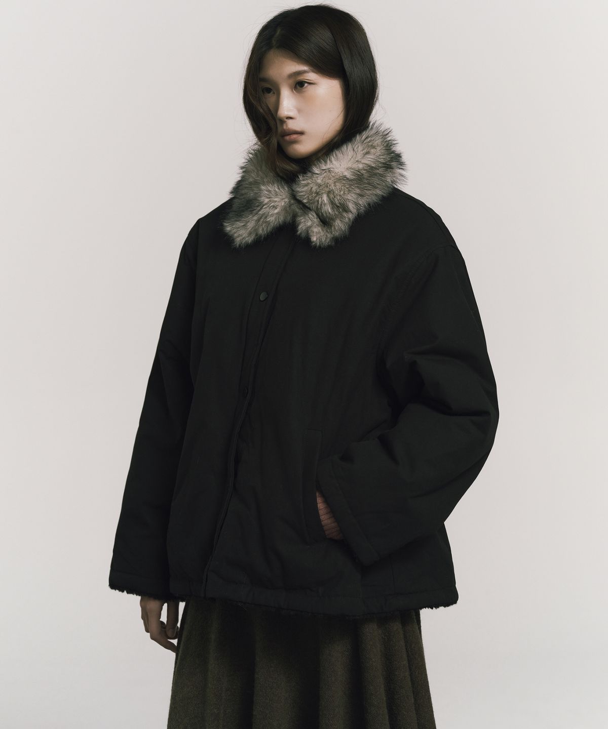 닉앤니콜(NICK&NICOLE) FUR HOOD SHORT JUMPER_BLACK
