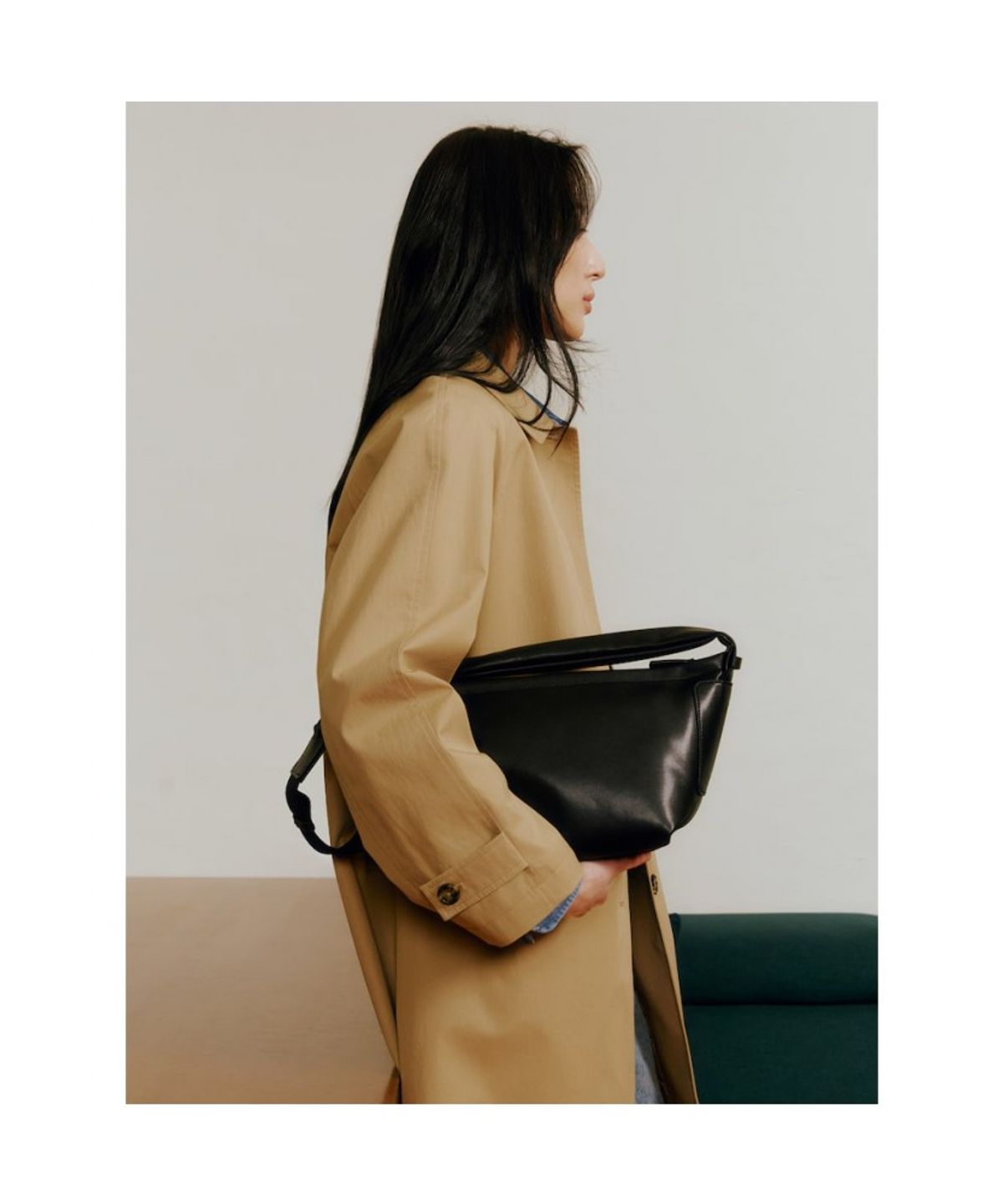 빈폴 액세서리(BEANPOLE ACCESSORY) Less Bag_2 스몰 가죽 크로스백 - 블랙