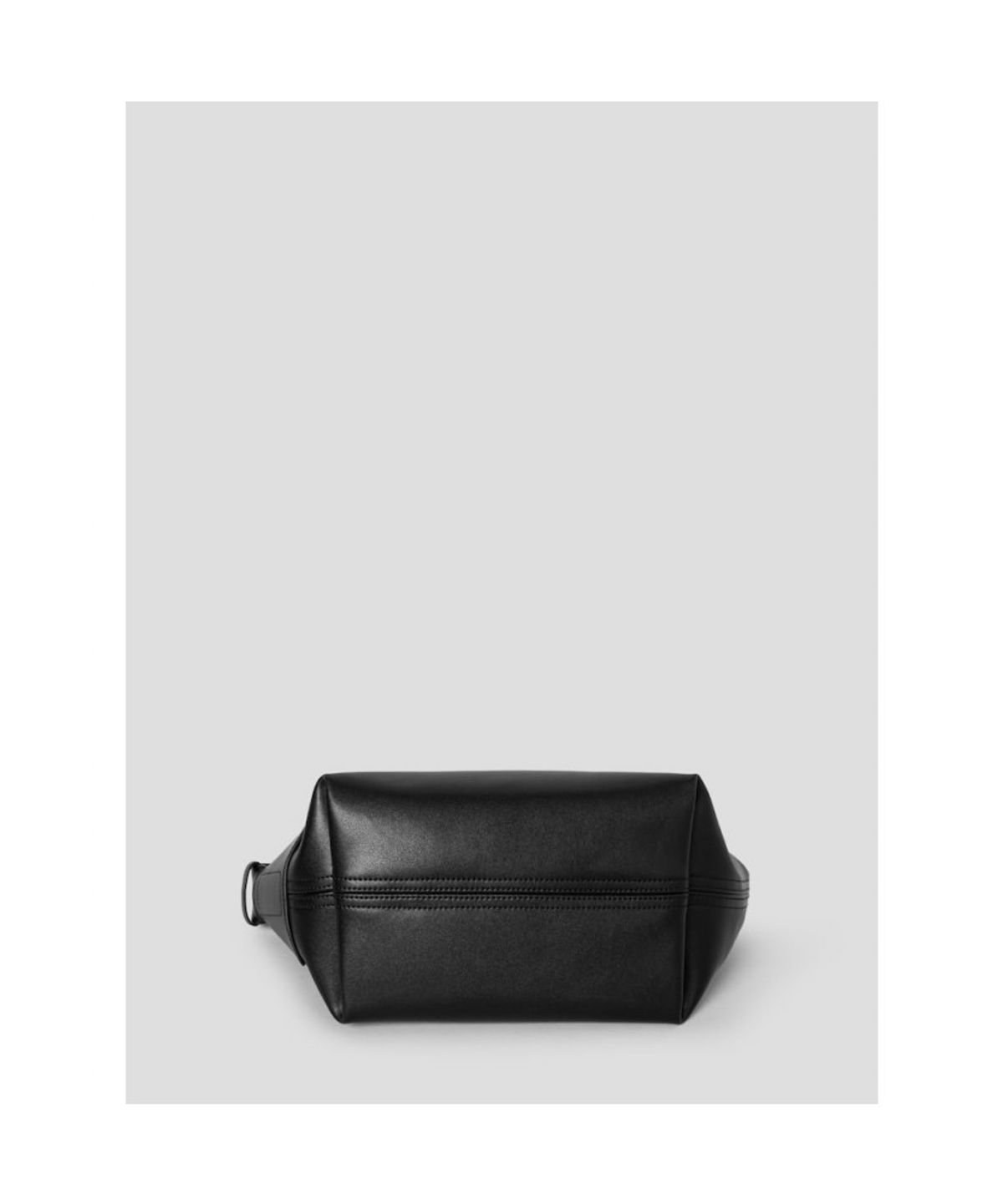 빈폴 액세서리(BEANPOLE ACCESSORY) Less Bag_2 스몰 가죽 크로스백 - 블랙