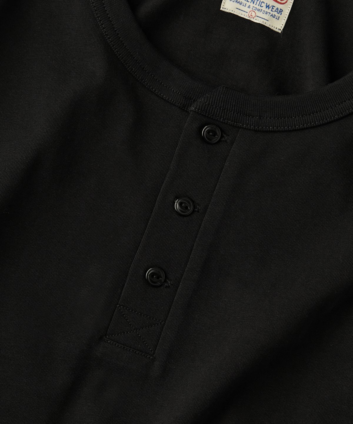 아웃스탠딩(OUTSTANDING) VINTAGE HENLEY NECK LONG SLEEVE TEE_BLACK