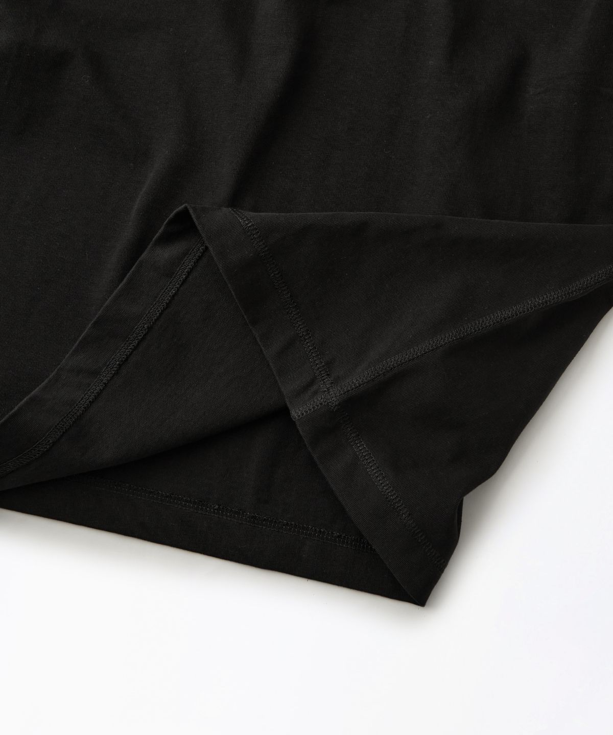 아웃스탠딩(OUTSTANDING) VINTAGE HENLEY NECK LONG SLEEVE TEE_BLACK