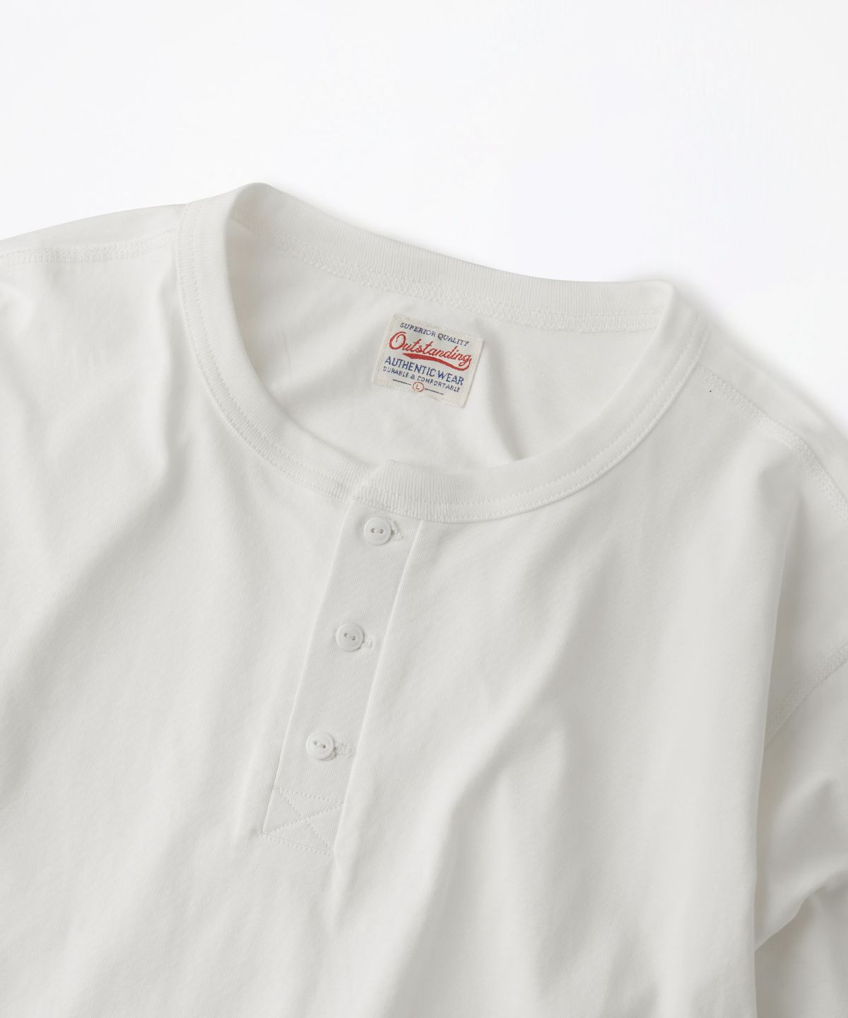 아웃스탠딩(OUTSTANDING) VINTAGE HENLEY NECK LONG SLEEVE TEE_OFF WHITE