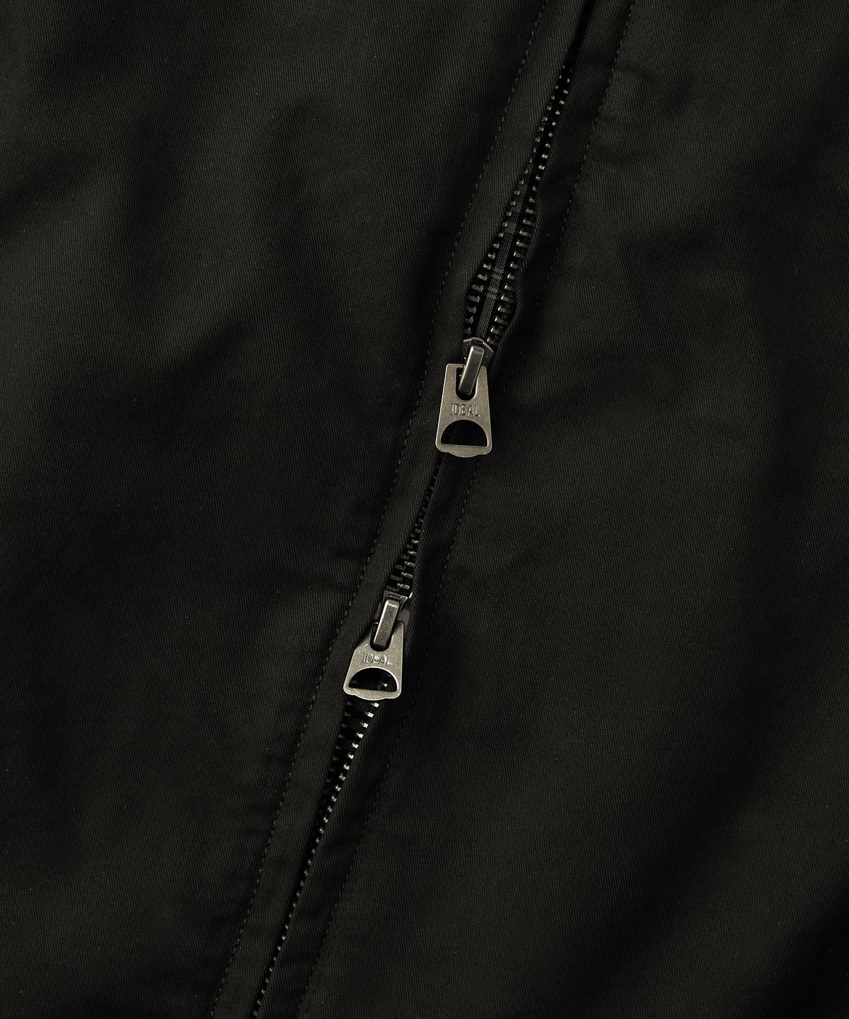 아웃스탠딩(OUTSTANDING) CHAIN STITCH DRIZZLER JACKET_BLACK