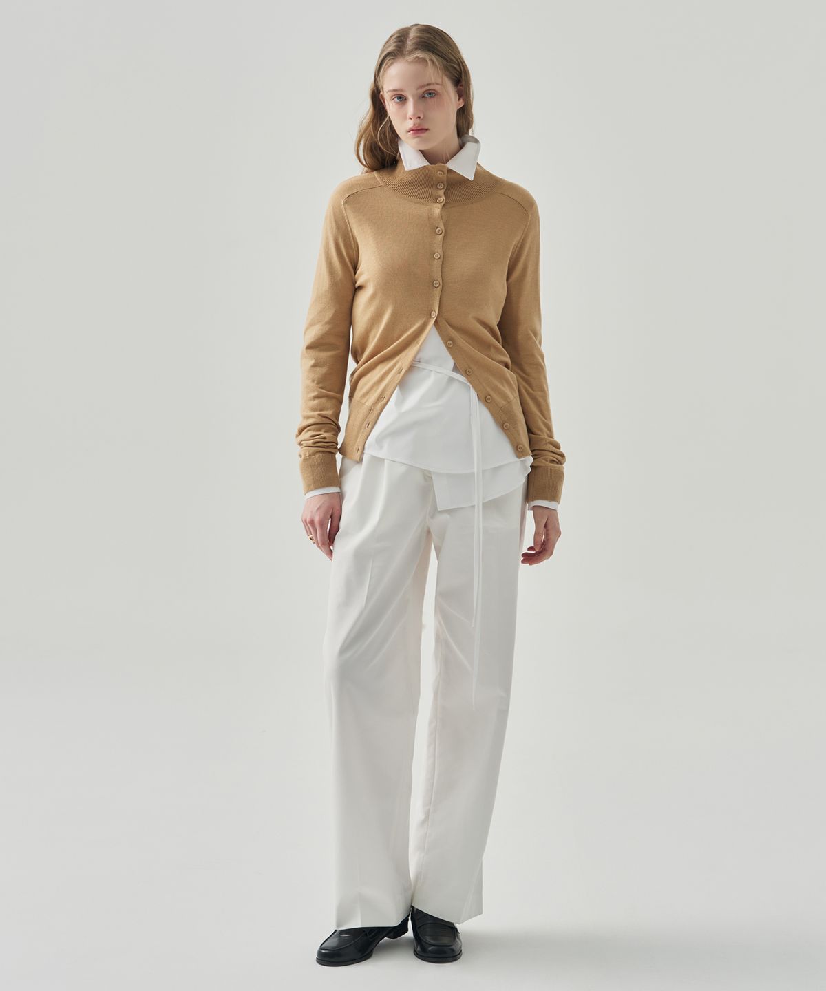드로우핏 우먼(DRAWFIT WOMEN) 실크 울 블렌드 하이넥 니트 가디건 [M.GREY]