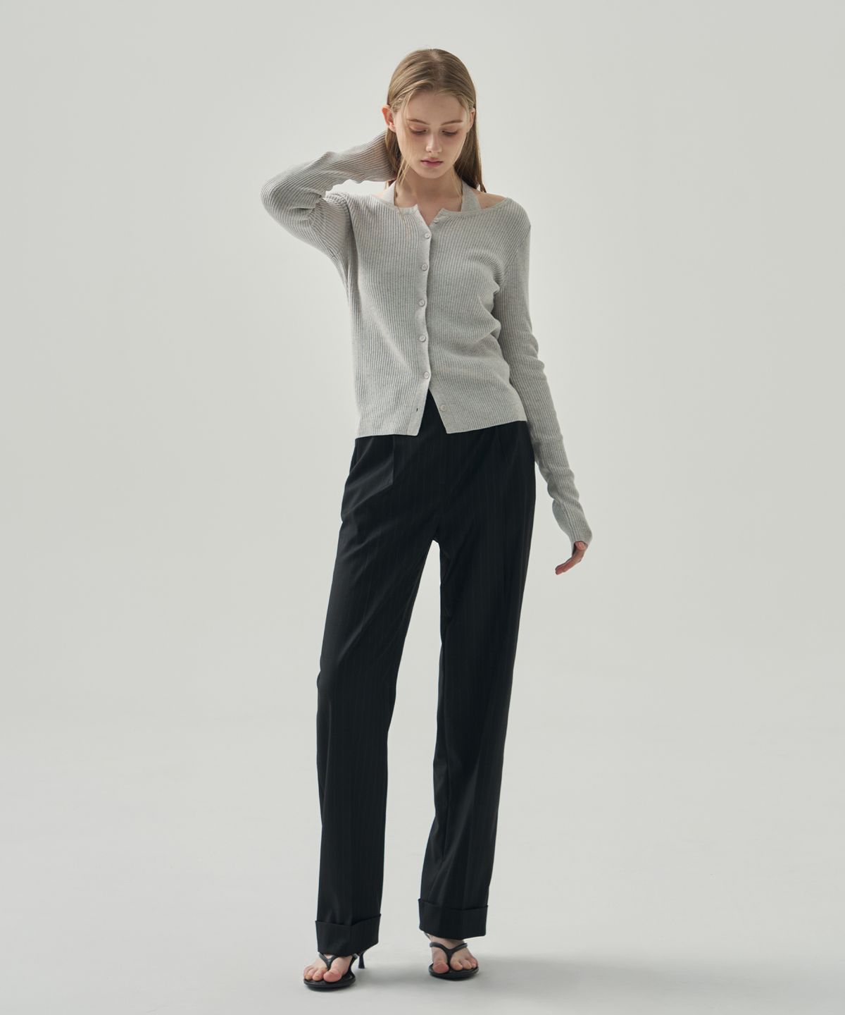 드로우핏 우먼(DRAWFIT WOMEN) 린넨 리브드 홀터 탑 가디건 세트 [L.GREY]