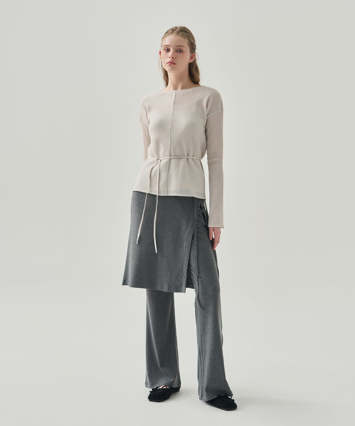 드로우핏 우먼(DRAWFIT WOMEN) 프로아 보트넥 플리츠 탑 [IVORY]