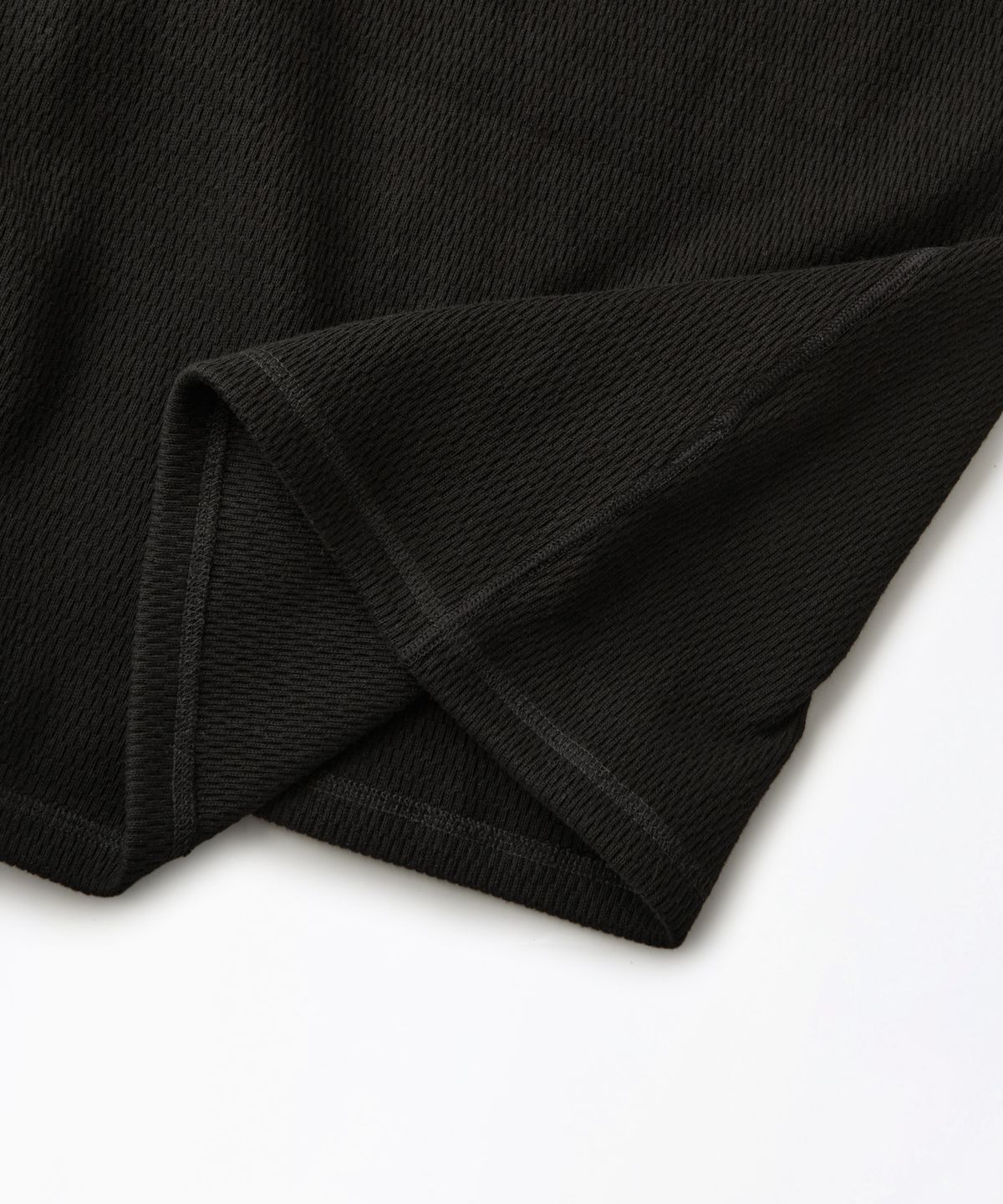 아웃스탠딩(OUTSTANDING) THERMAL LONG SLEEVE TEE_BLACK