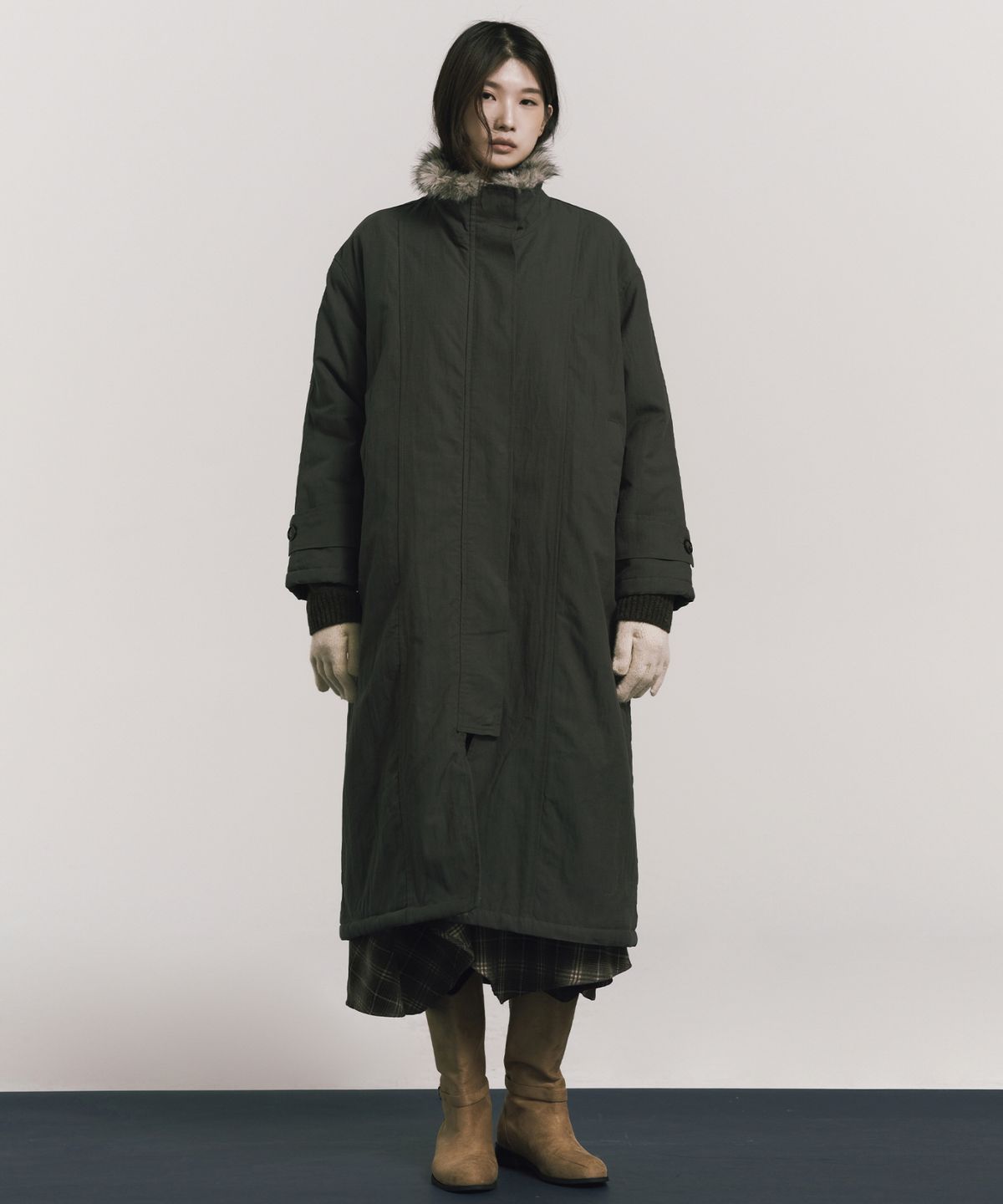 닉앤니콜(NICK&NICOLE) FUR PADDED PARKA LONG JUMPER_CHARCOAL