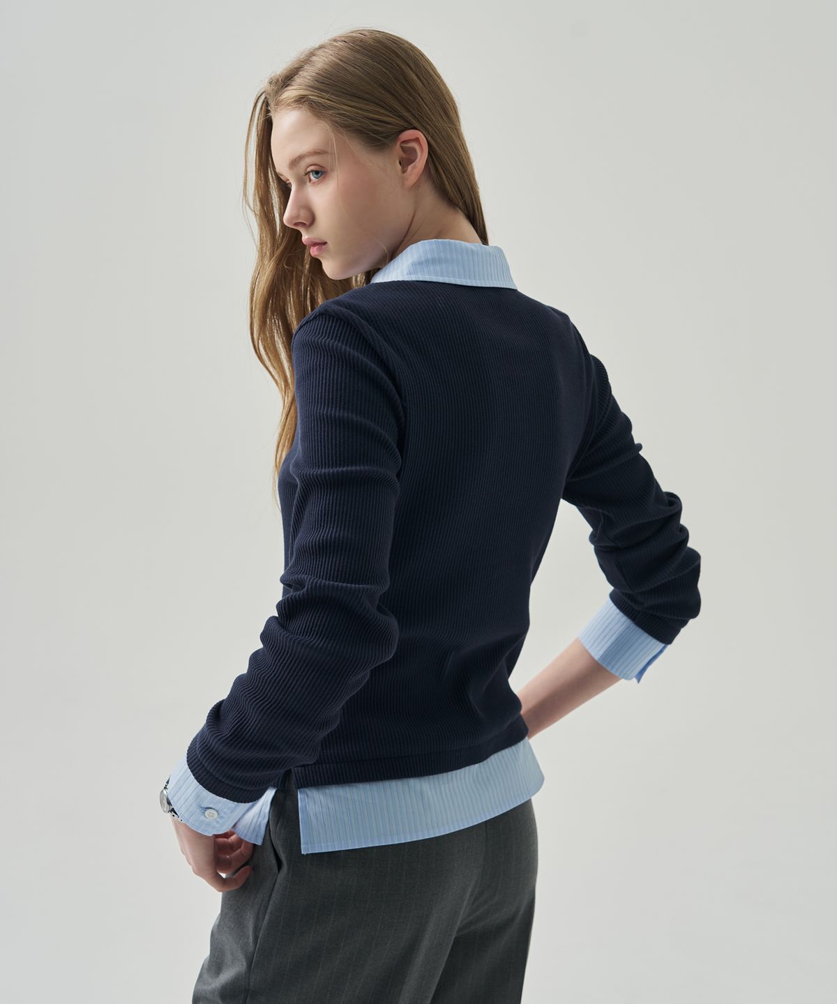 드로우핏 우먼(DRAWFIT WOMEN) 프로즈 레이어드 카라 셔츠 가디건 [GREEN STRIPE]
