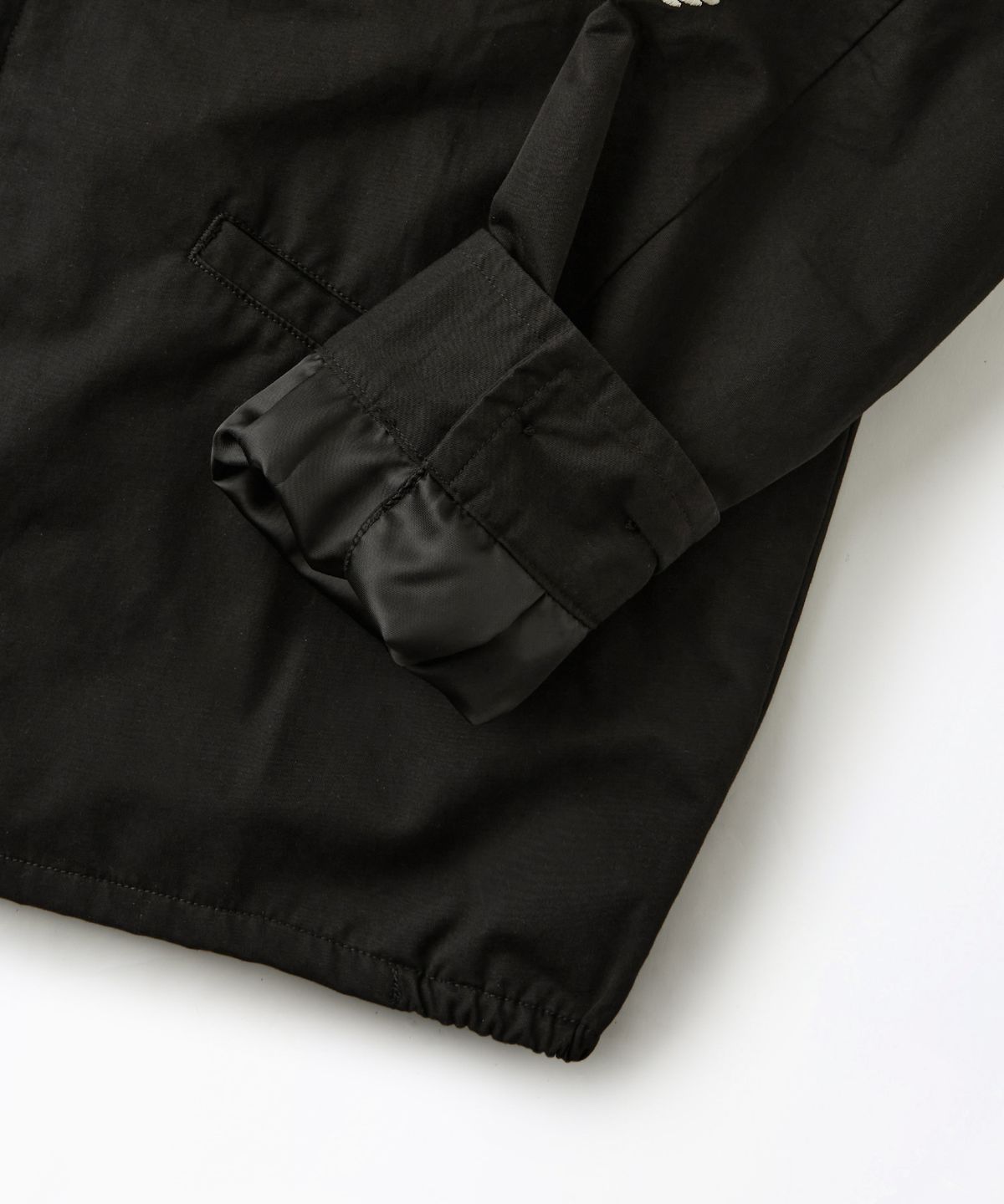 아웃스탠딩(OUTSTANDING) SOUVENIR DRIZZLER JACKET_BLACK