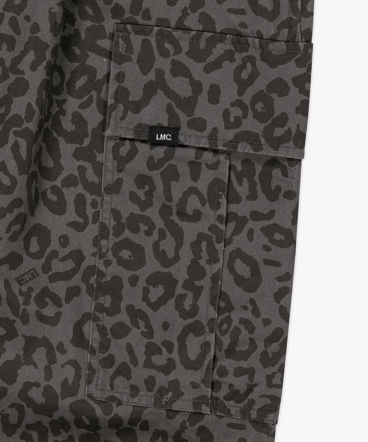 엘엠씨(LMC) WIDE CARGO PANTS leopard