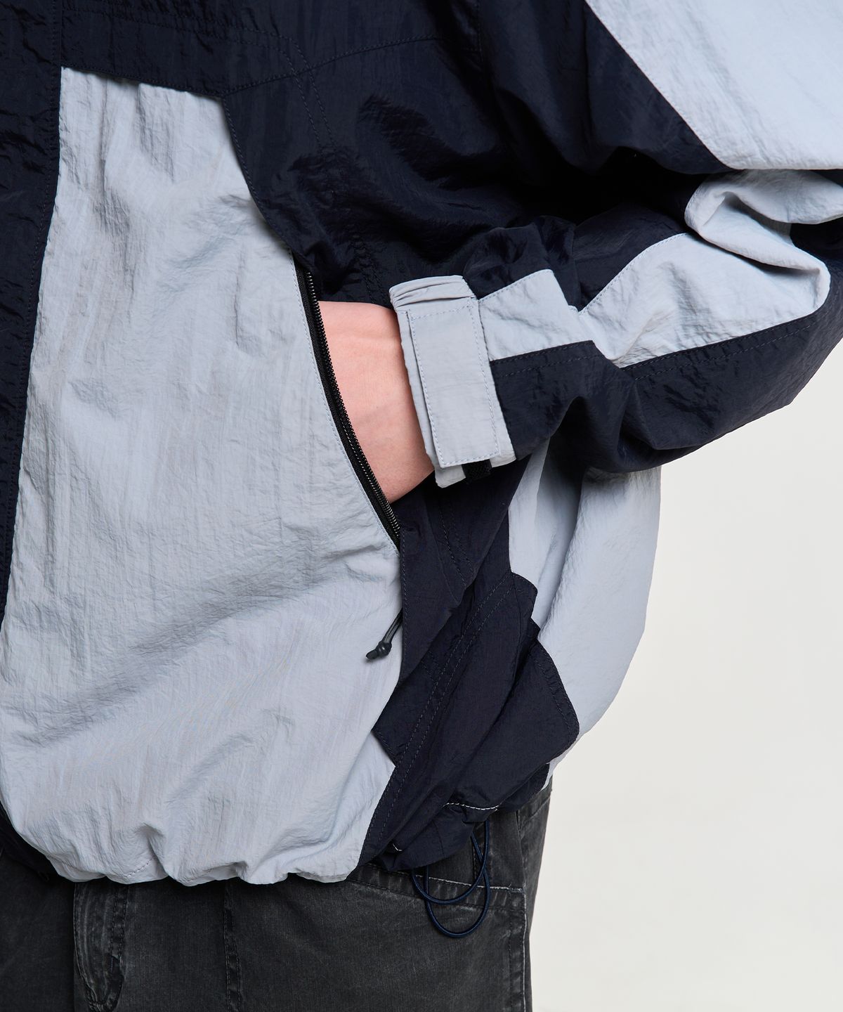 에이카화이트(AECA) SPORTS WINDBREAK JUMPER-NAVY