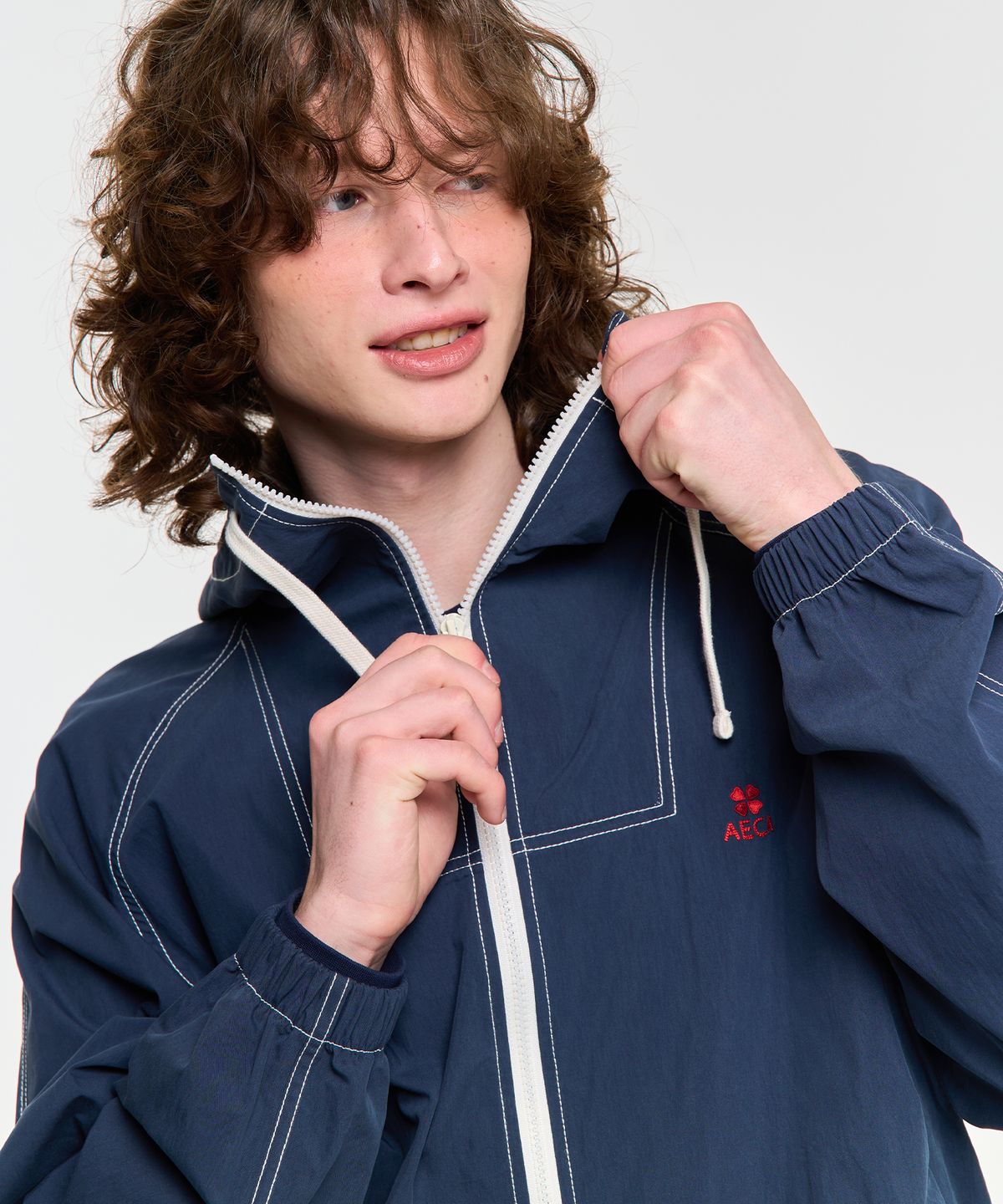 에이카화이트(AECA) STITCH HOODIE SPORTS JUMPER-NAVY