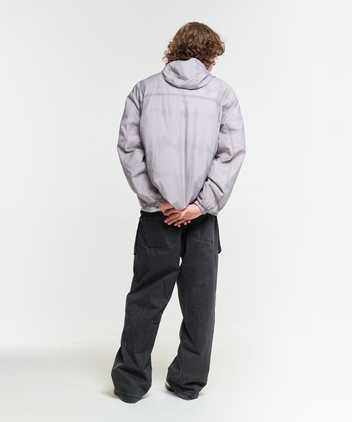 에이카화이트(AECA) REVERSIBLE PANEL WINDBREAKER-GREY