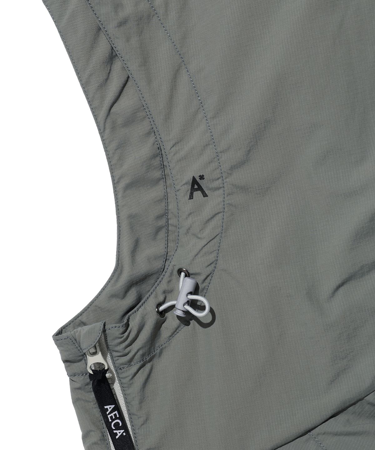 에이카화이트(AECA) NYLON HOODED VEST-GREY