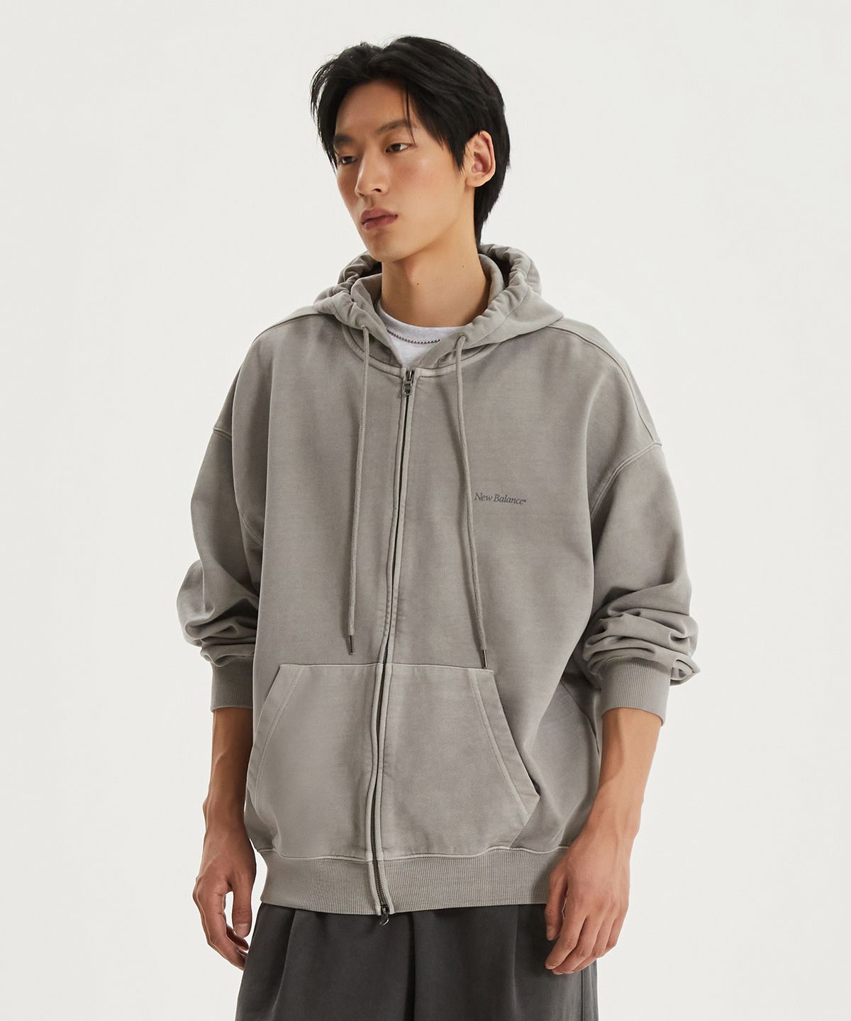 뉴발란스(NEW BALANCE) NBMDG11223 / UNI Ndurance 레터링 워시드 논기모 후드집업 (ASH GRAY)