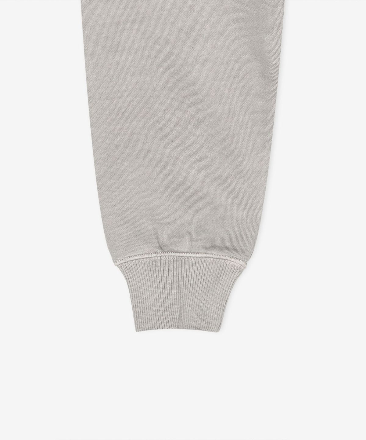 뉴발란스(NEW BALANCE) NBNCG11233 / UNI Ndurance 레터링 워시드 논기모 맨투맨 (ASH GRAY)