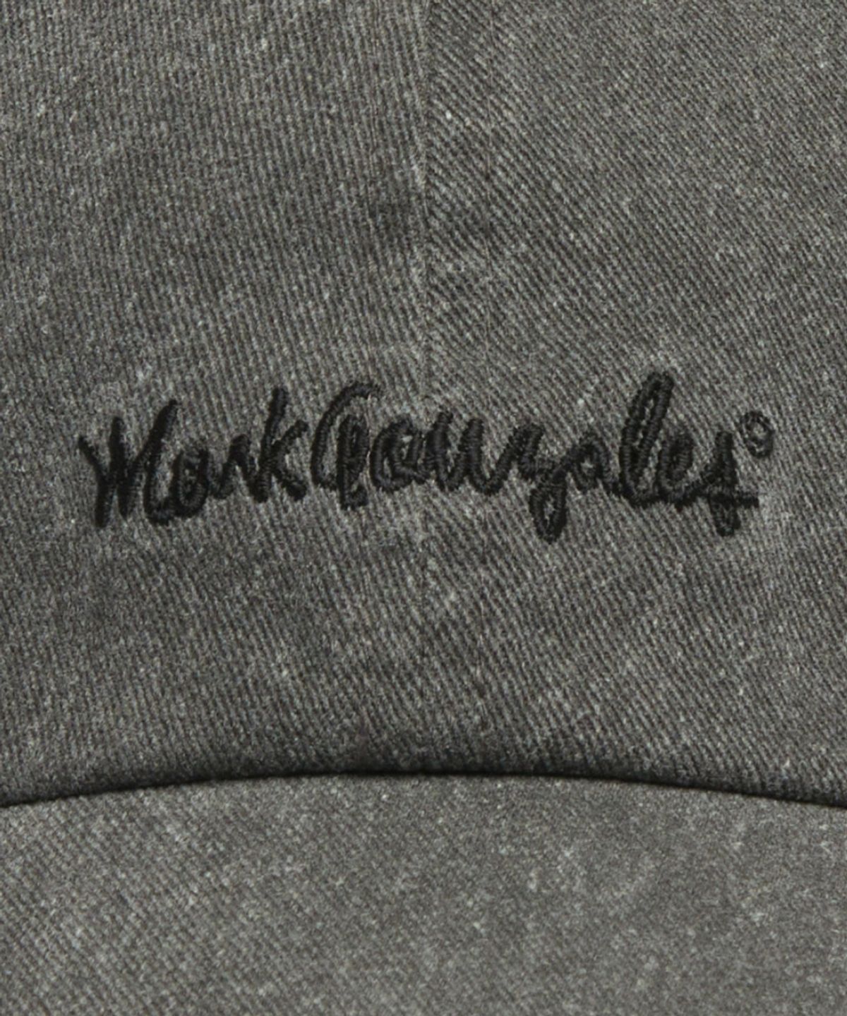 마크곤잘레스(MARK GONZALES) 사인로고 워시드 베이직 볼캡 - CHARCOAL