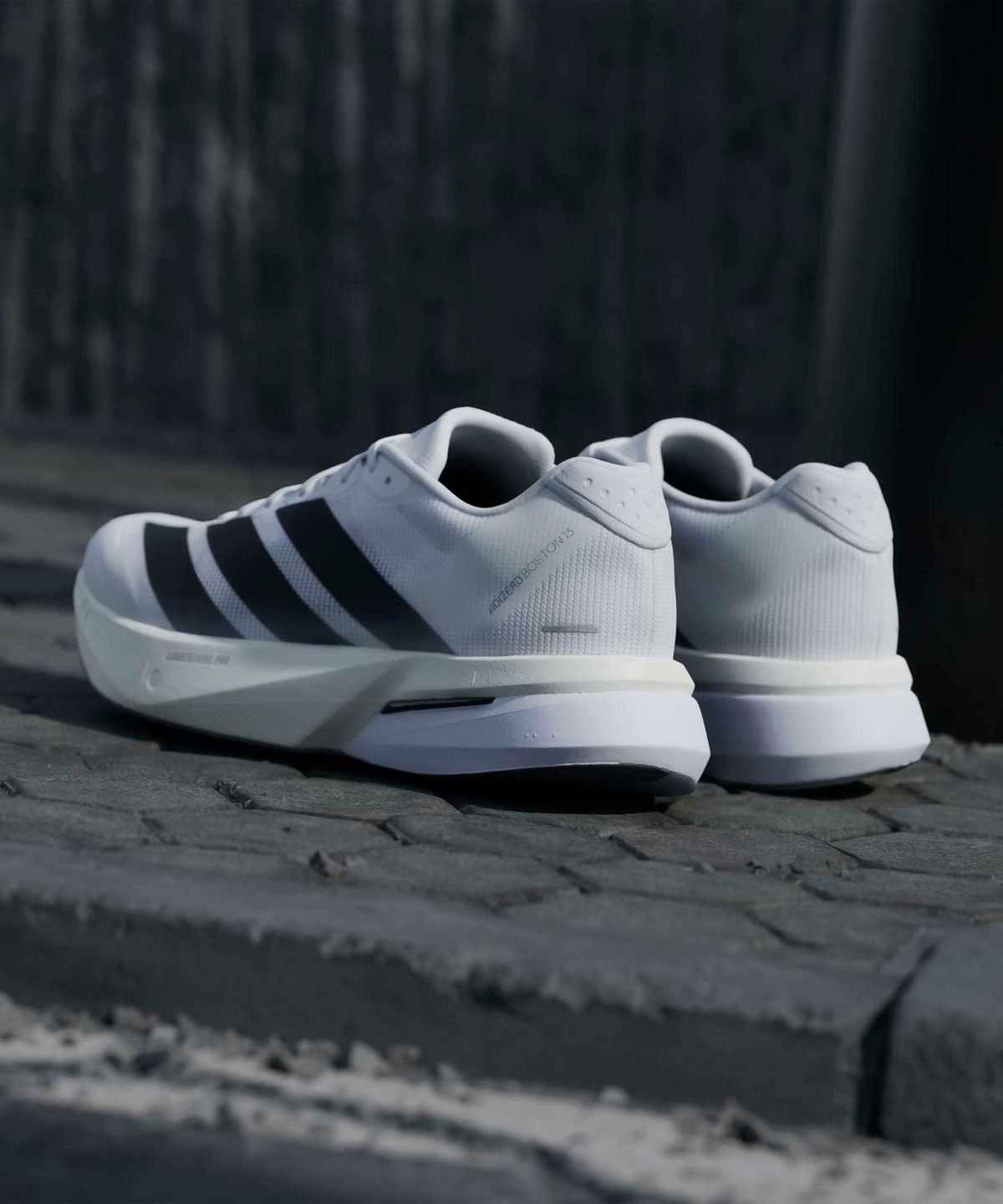 아디다스(ADIDAS) 아디제로 보스턴 13 M - 화이트:블랙 / JS4939