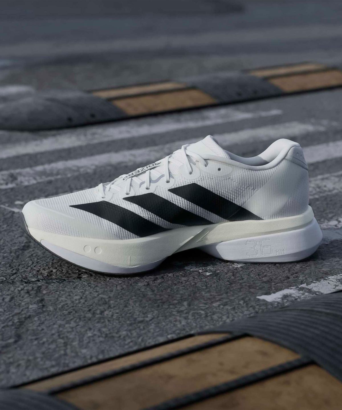 아디다스(ADIDAS) 아디제로 보스턴 13 M - 화이트:블랙 / JS4939