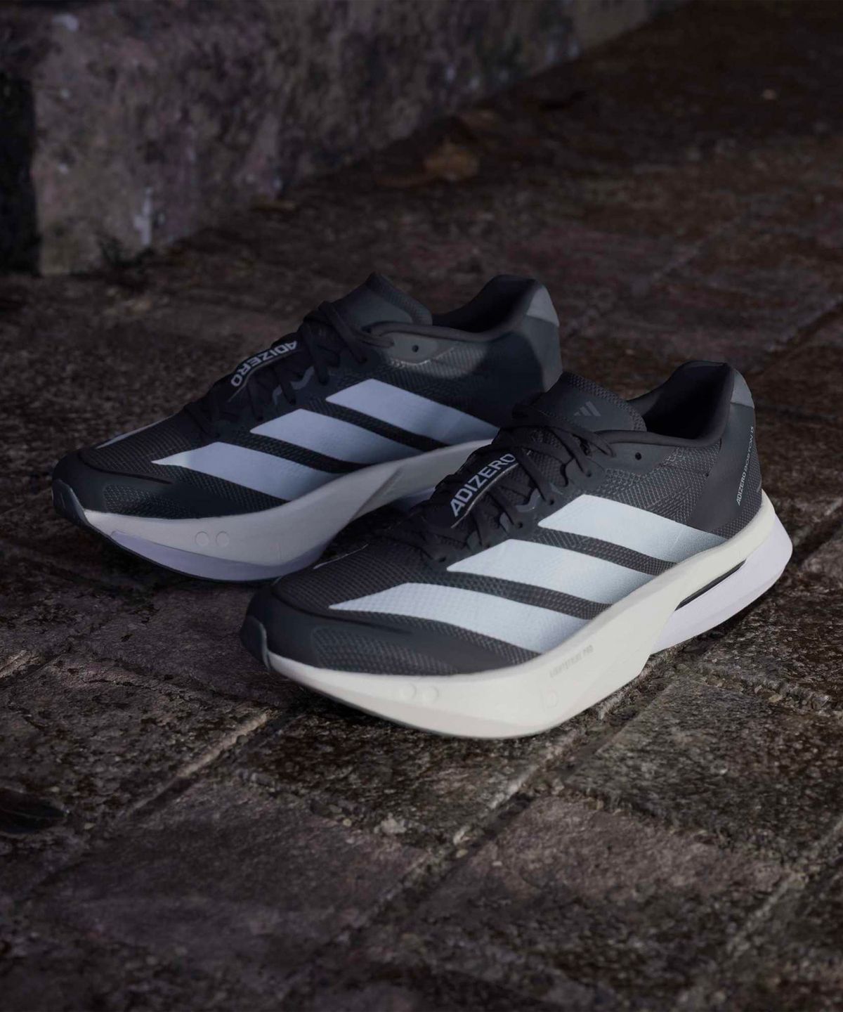 아디다스(ADIDAS) 아디제로 보스턴 13 W - 블랙:화이트:그레이 / JS4958