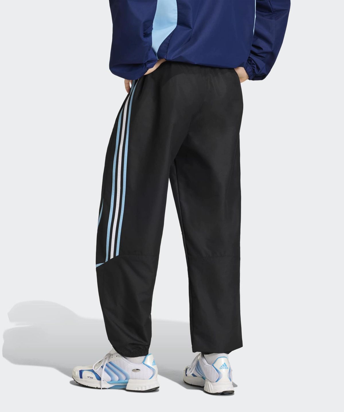 아디다스(ADIDAS) 아르헨티나 트랙 팬츠 2006 - 블랙 / JZ6200