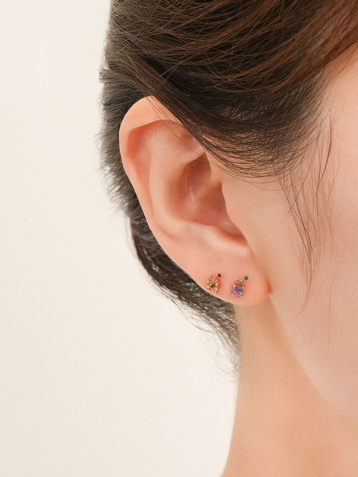 미니멀피어싱(MINIMALPIERCING) 14K 18K 컬러 사파이어 프루츠 피어싱 귀걸이