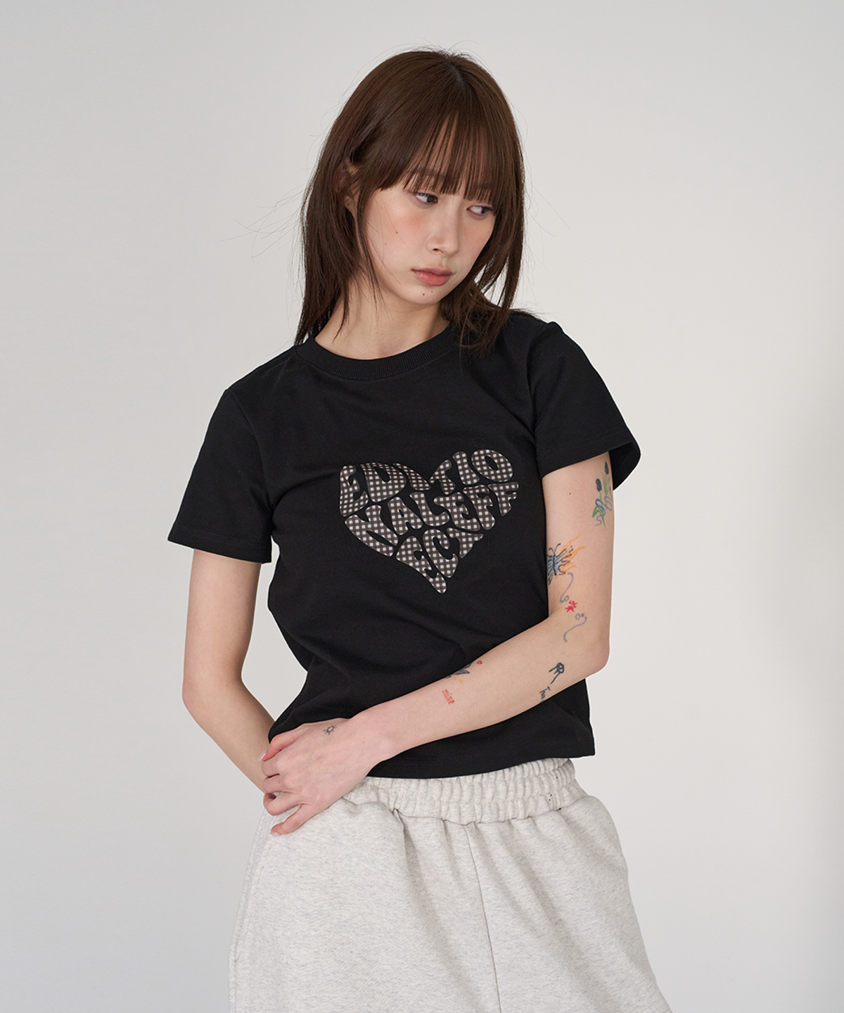 카인즈(KINDS) Heart Shape Tee_8 Color