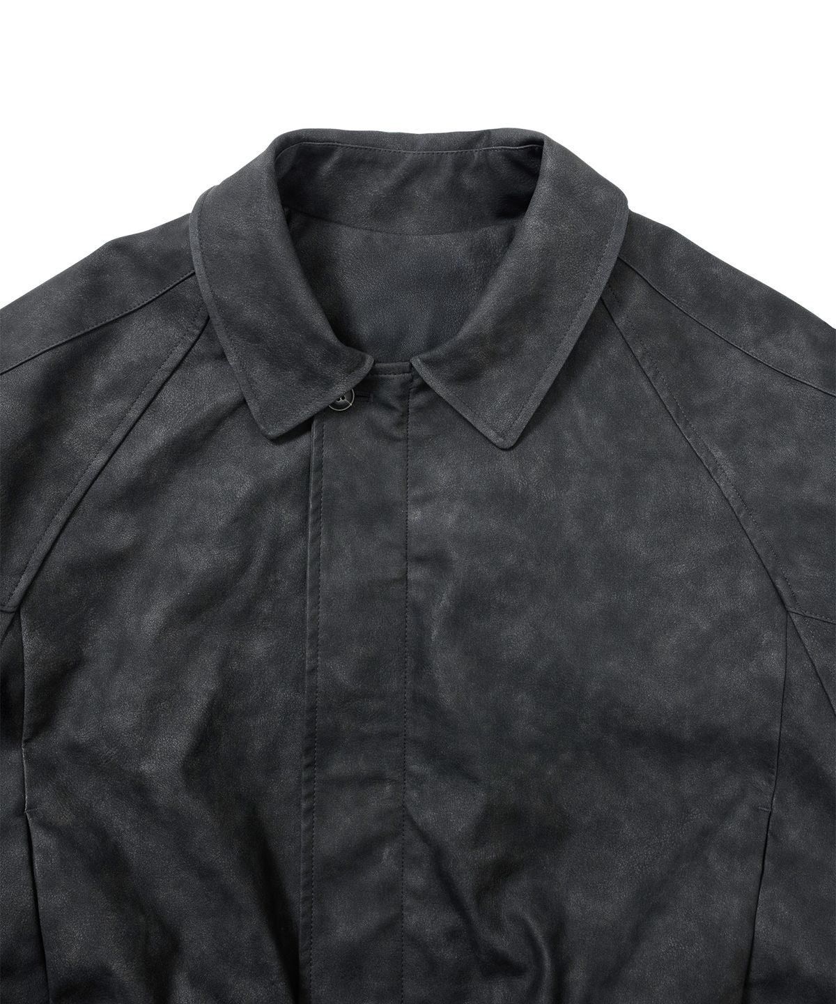 아조바이아조(AJOBYAJO) [POG:SERVICE x AJOBYAJO] Faded Panel Faux Leather Jacket [BLACK]