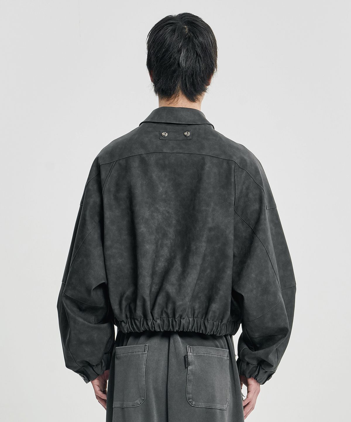 아조바이아조(AJOBYAJO) [POG:SERVICE x AJOBYAJO] Faded Panel Faux Leather Jacket [BLACK]