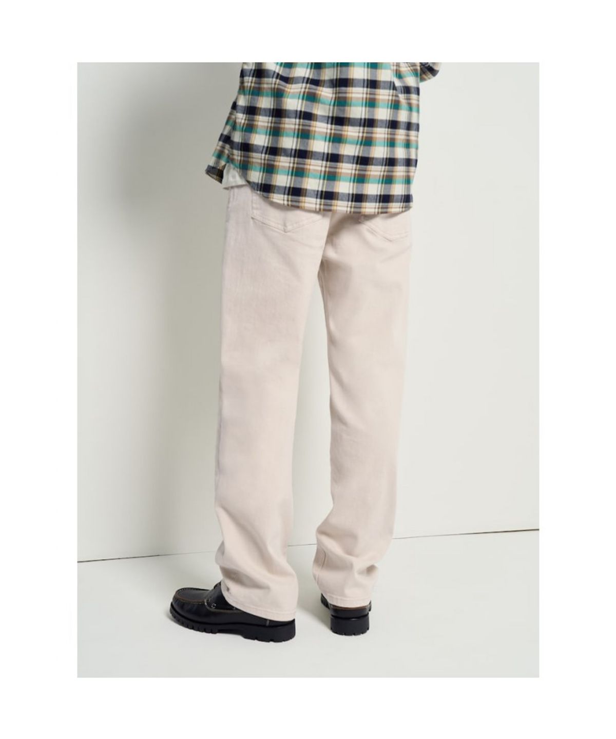 빈폴 멘(BEANPOLE MEN) 컴포트핏 컬러 데님 팬츠  아이보리