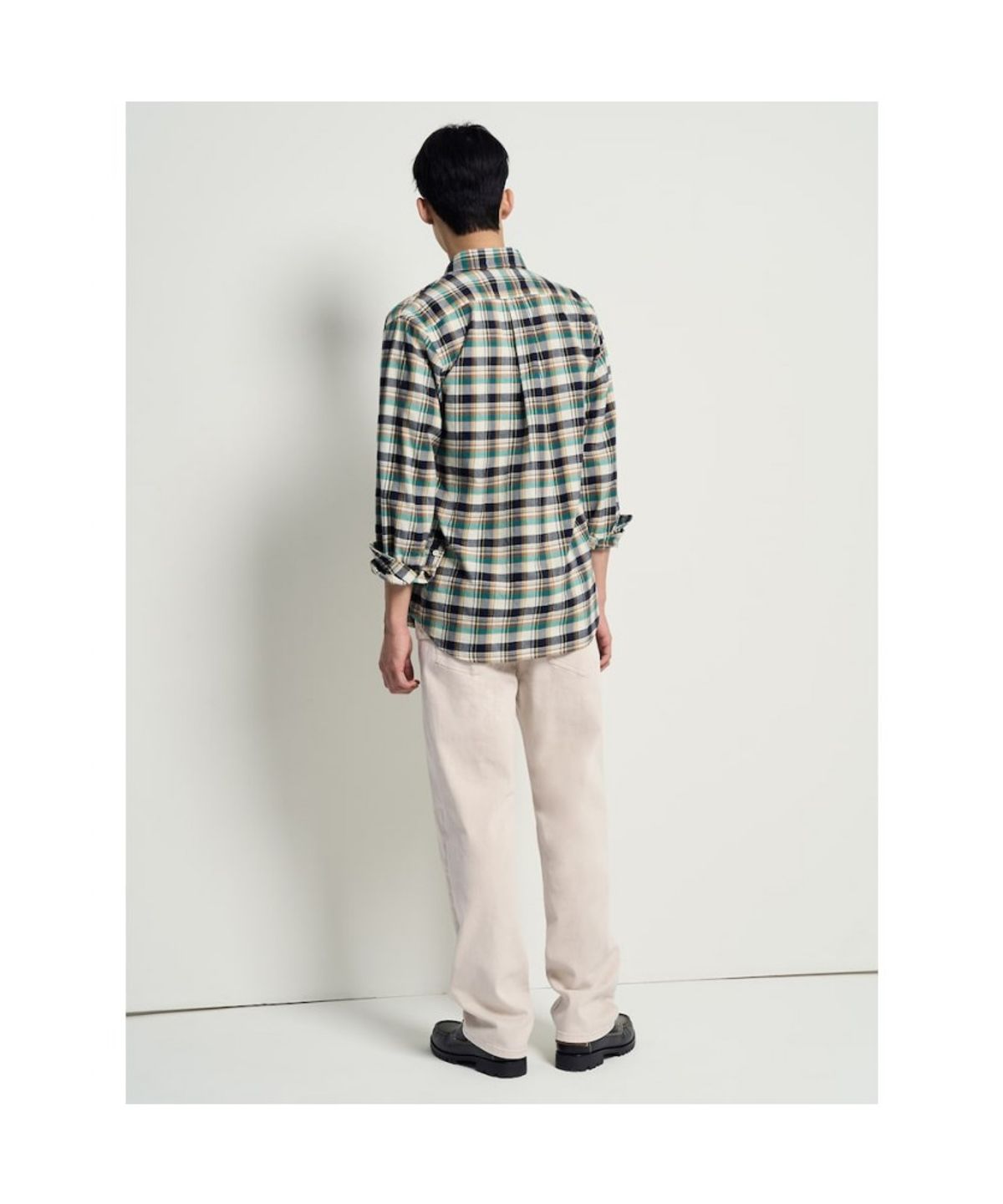 빈폴 멘(BEANPOLE MEN) 컴포트핏 컬러 데님 팬츠  아이보리