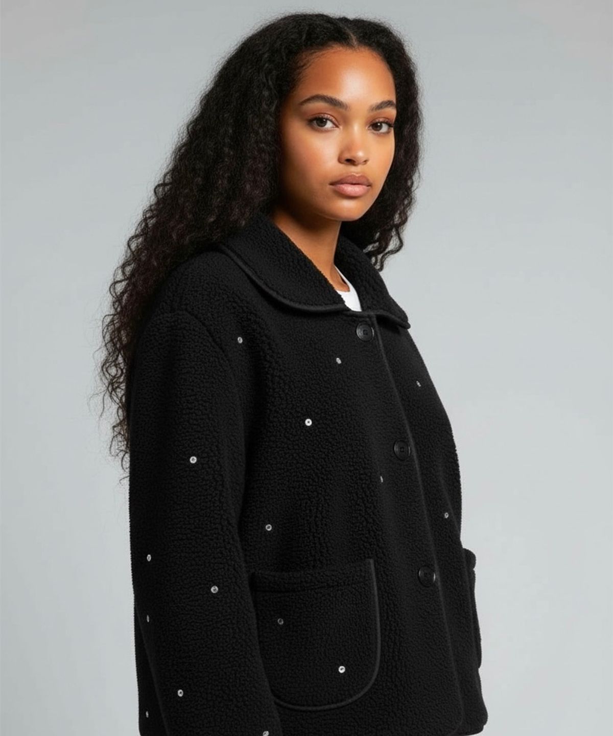 본슬리피(BORN SLIPPY) Soft Crystal Stud Fleece Jacket (Black)