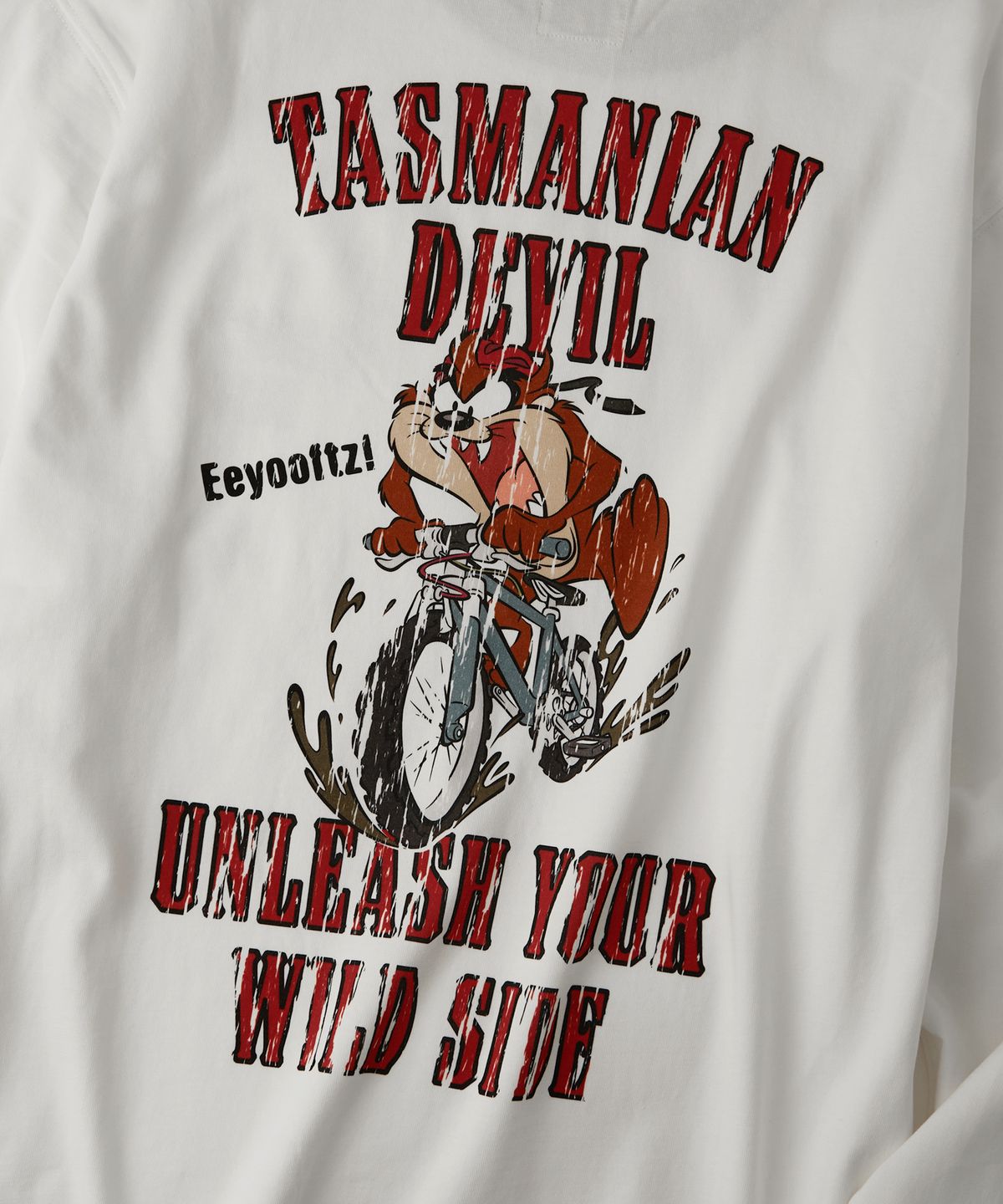 아웃스탠딩(OUTSTANDING) [LOONEY TUNES] LONG SLEEVE(TASMANIAN DEVIL)_OFF WHITE