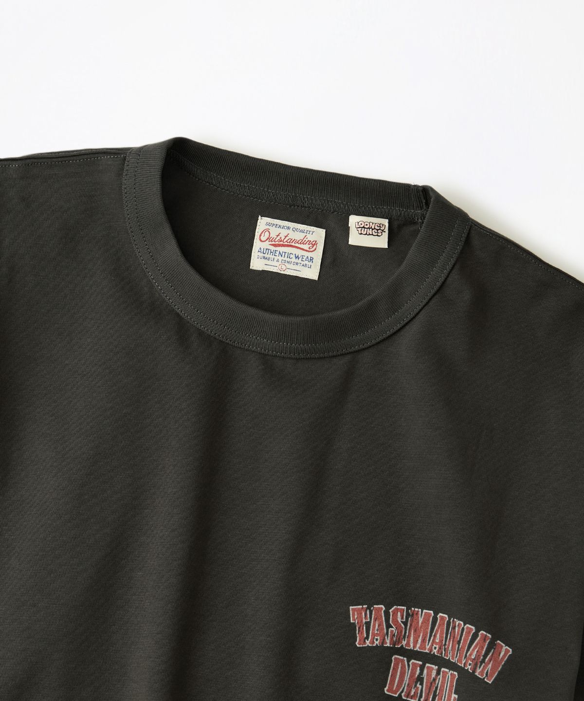 아웃스탠딩(OUTSTANDING) [LOONEY TUNES] LONG SLEEVE(TASMANIAN DEVIL)_CHARCOAL