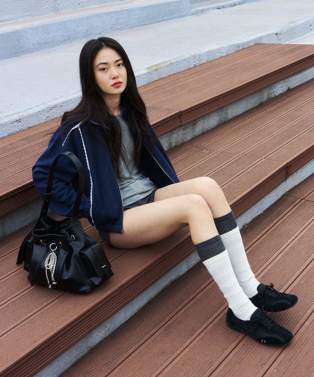 기호(KHIHO) 밀라 벨티드 버킷백 레더 2color