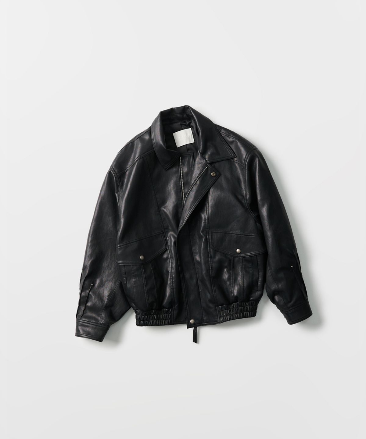 베르소(VERSO) Tucked Rivet Leather Bomber Jumper (black)