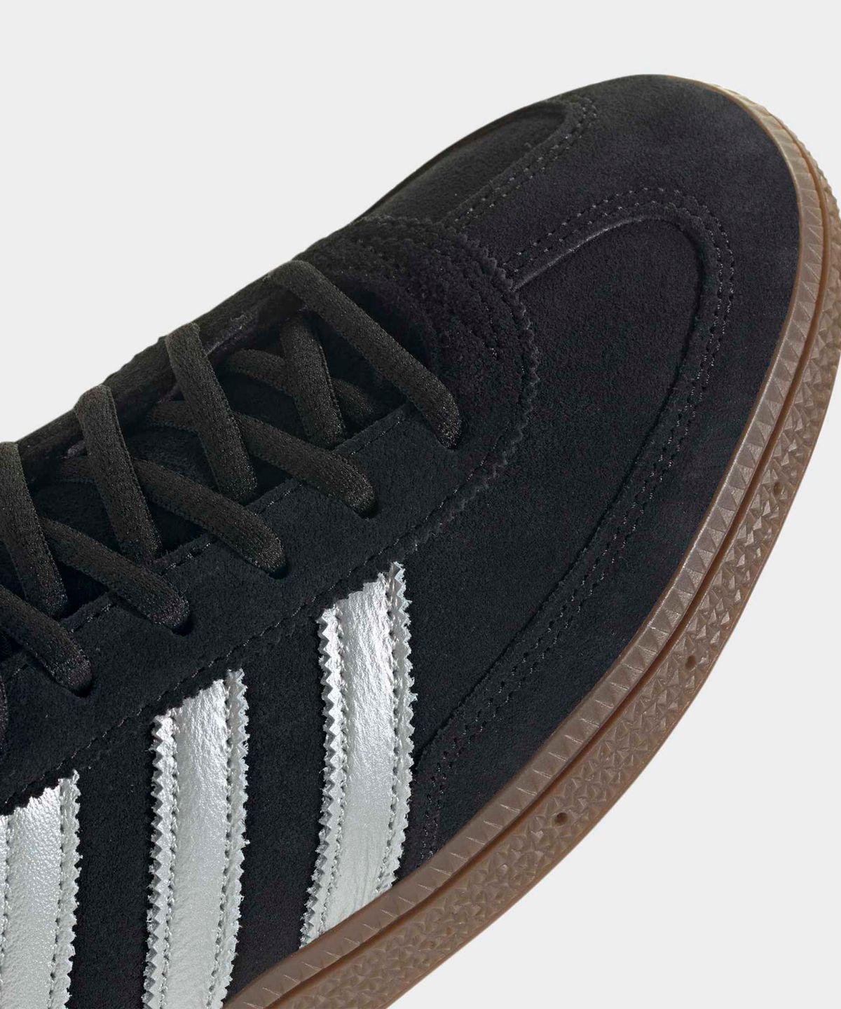 아디다스(ADIDAS) 메르세데스 AMG F1 팀 핸드볼 스페지알 - 블랙:실버:민트 / KJ1185