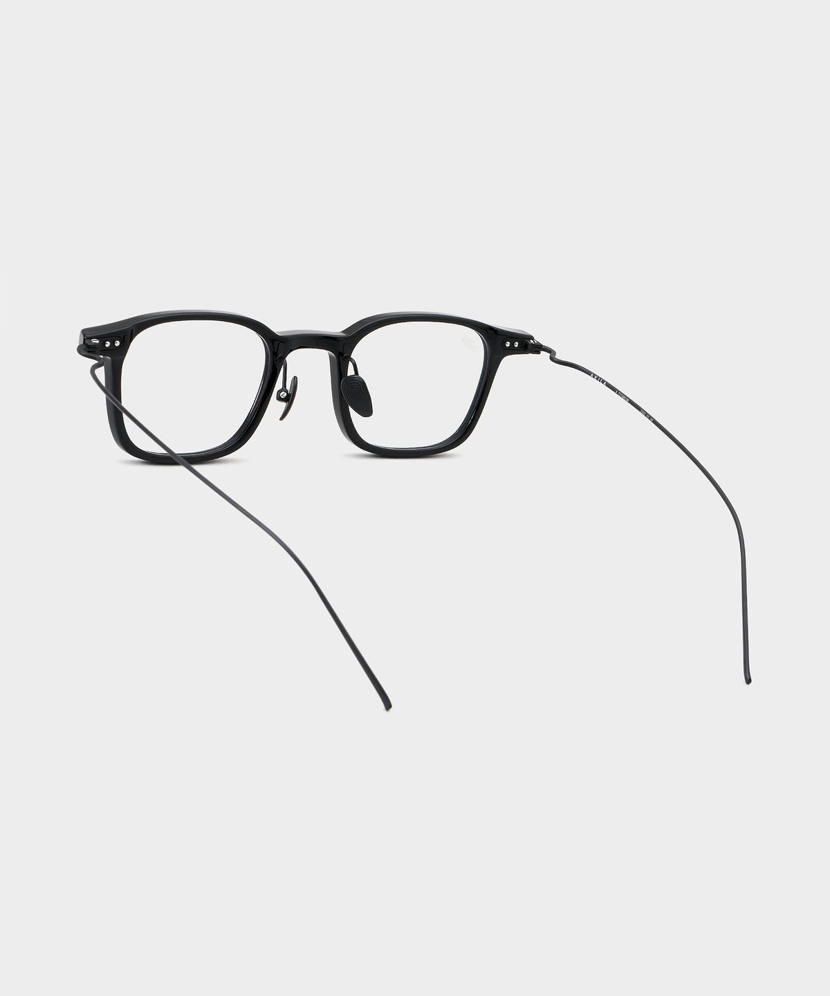 아킬라(AKILA) ENDO 2505 01 09 Black 44Size