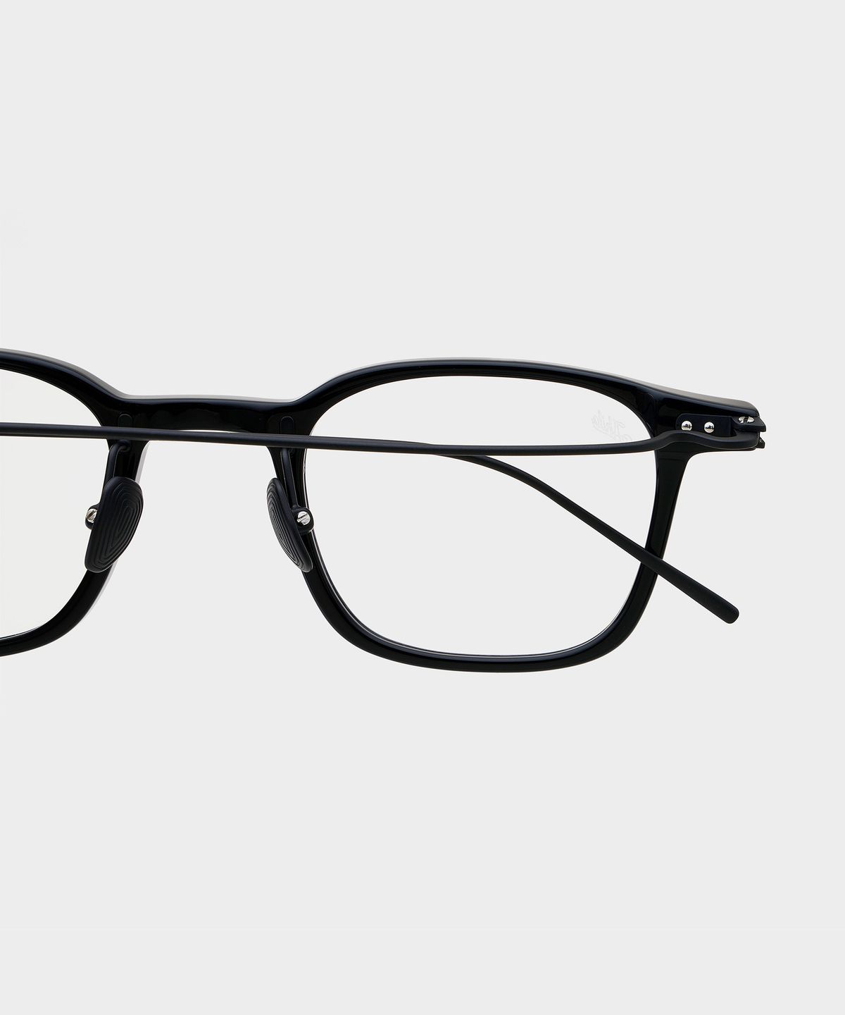 아킬라(AKILA) ENDO 2505 01 09 Black 44Size