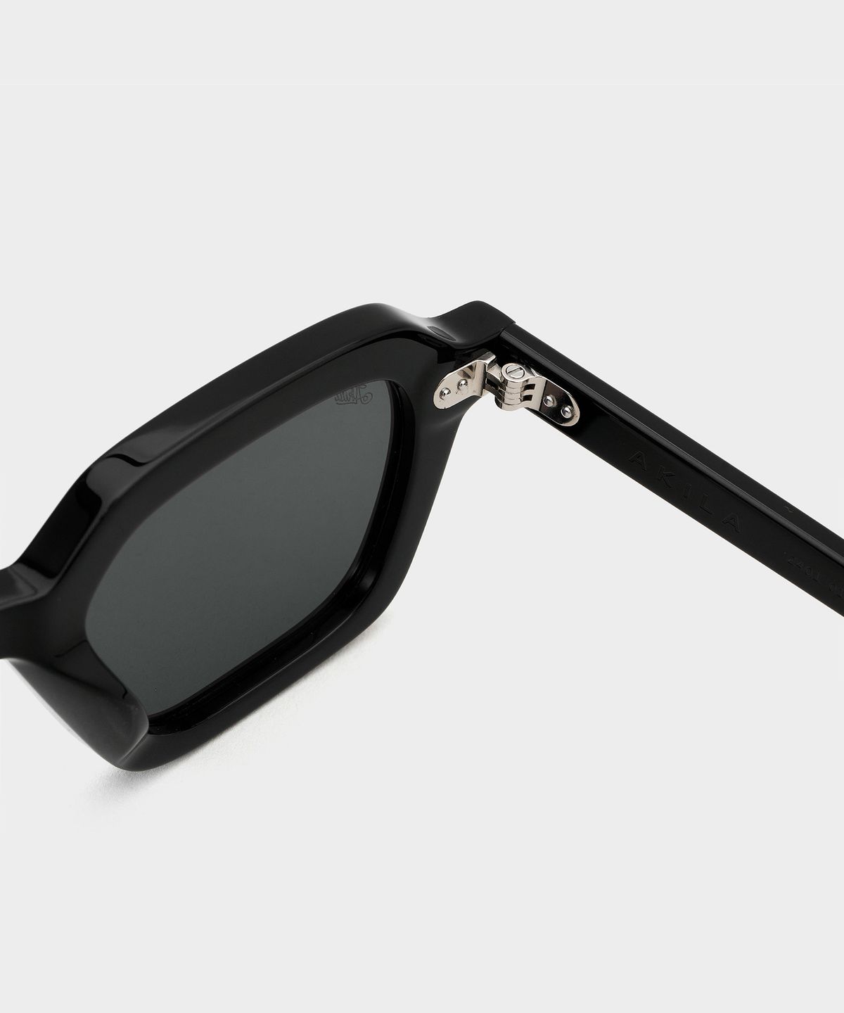 아킬라(AKILA) ERA 2401 01 01 Black (Black)